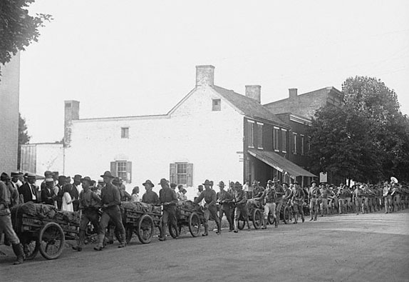Marines marching to Gettysburg