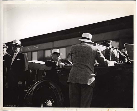 President Roosevelt arriving at the train station in Gettysburg